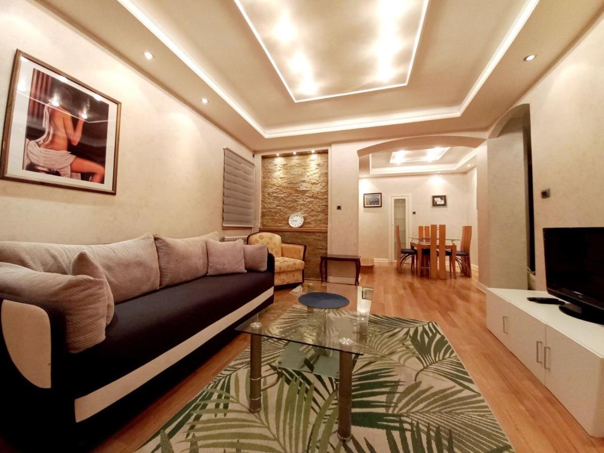 Alex Lux Apartment Beograd Ngoại thất bức ảnh